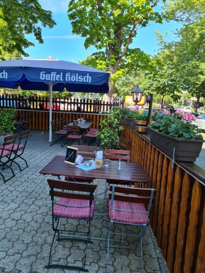 Brauhaus Manforter Hof Leverkusen Exterior foto